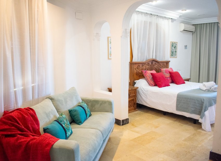 Resale - Villa - Crevillente