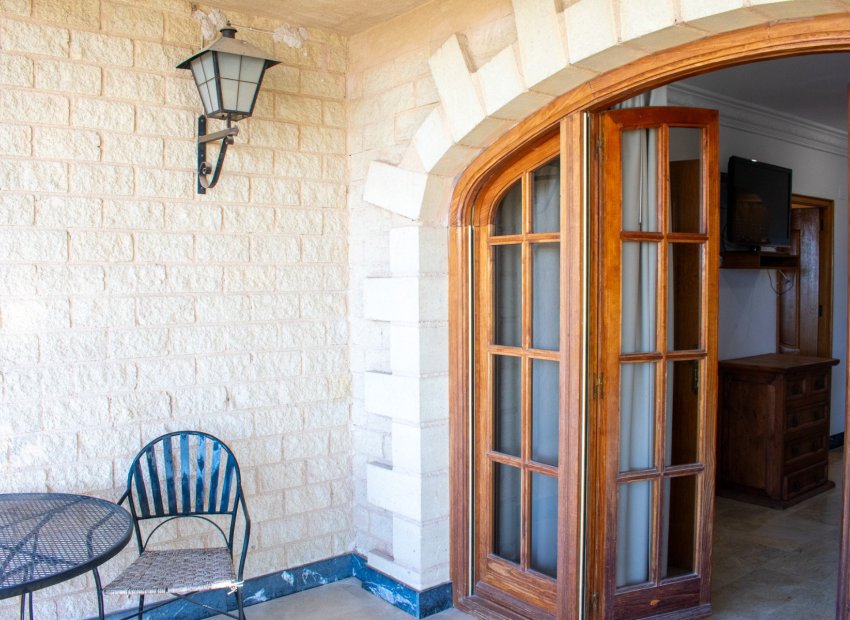 Resale - Villa - Crevillente