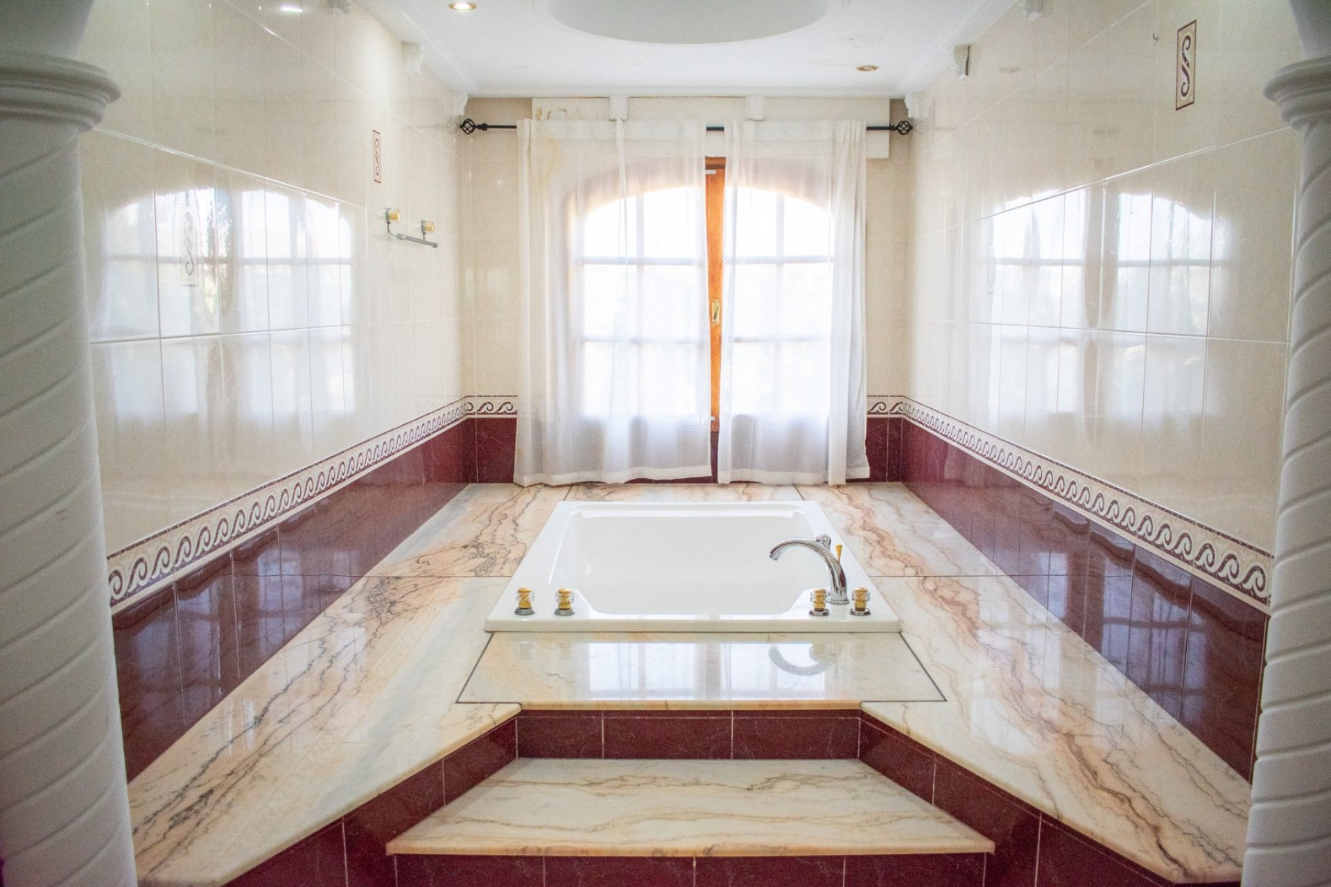 Resale - Villa - Crevillente