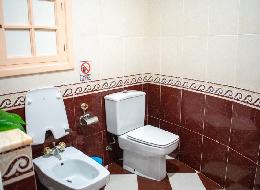 Resale - Villa - Crevillente