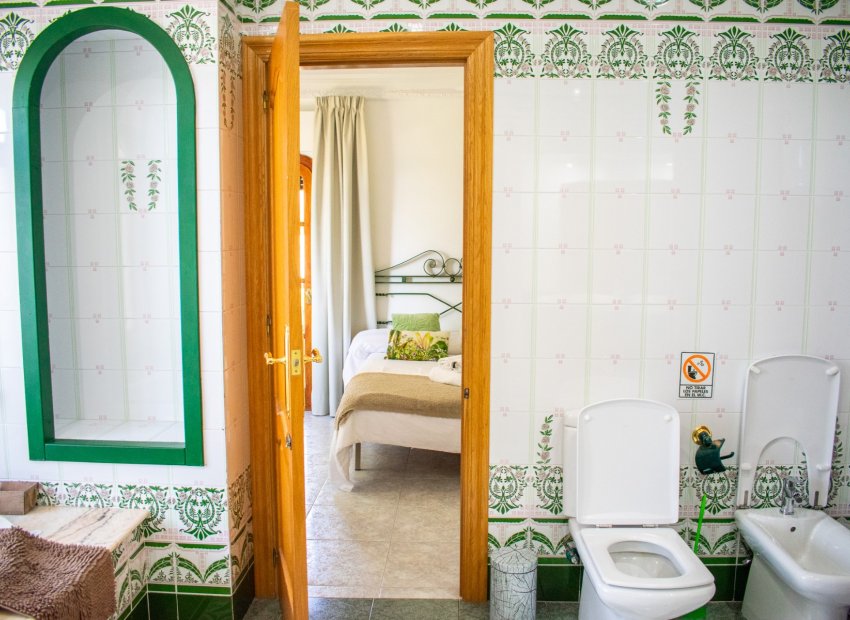 Resale - Villa - Crevillente