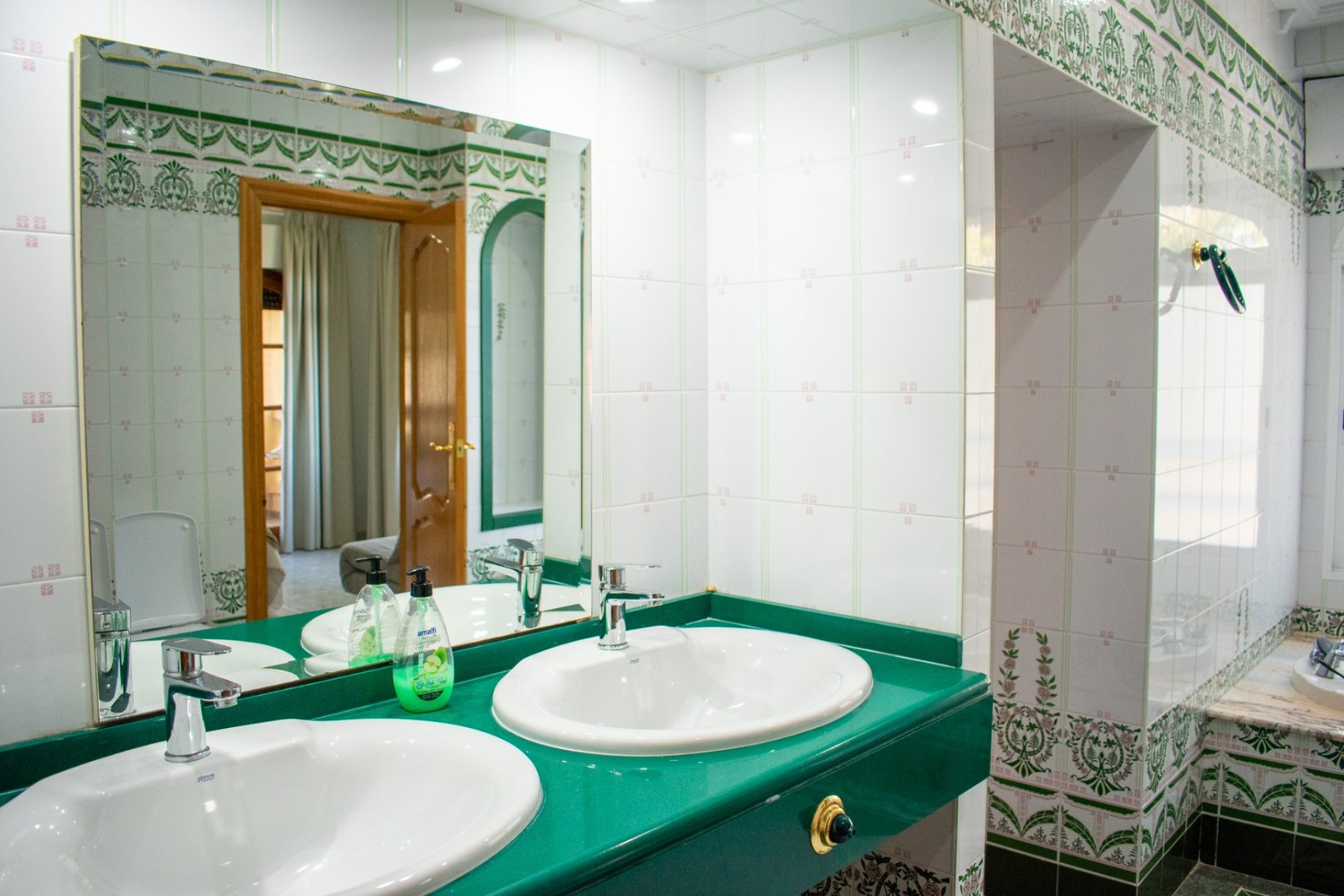 Resale - Villa - Crevillente