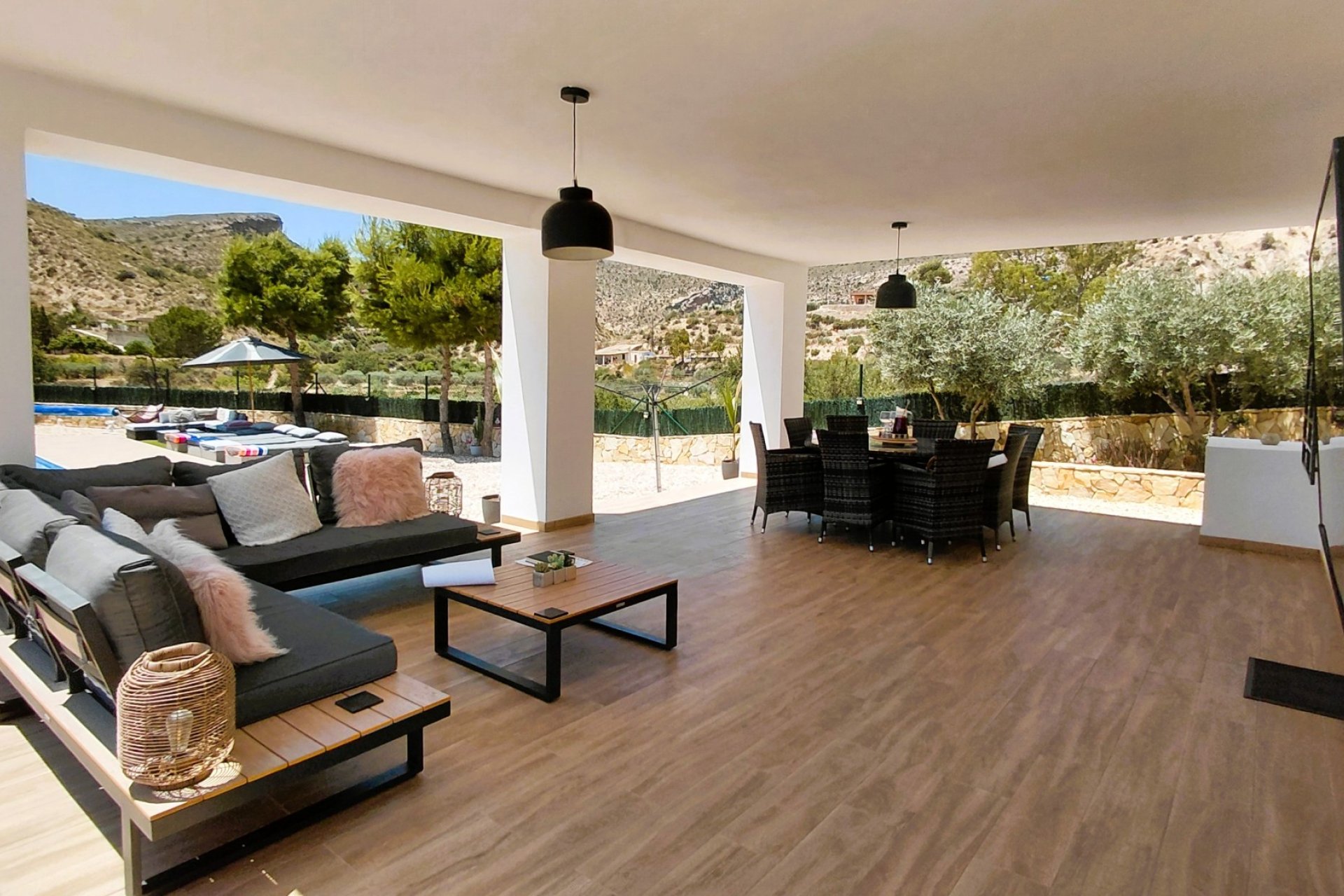 Resale - Villa - Crevillente