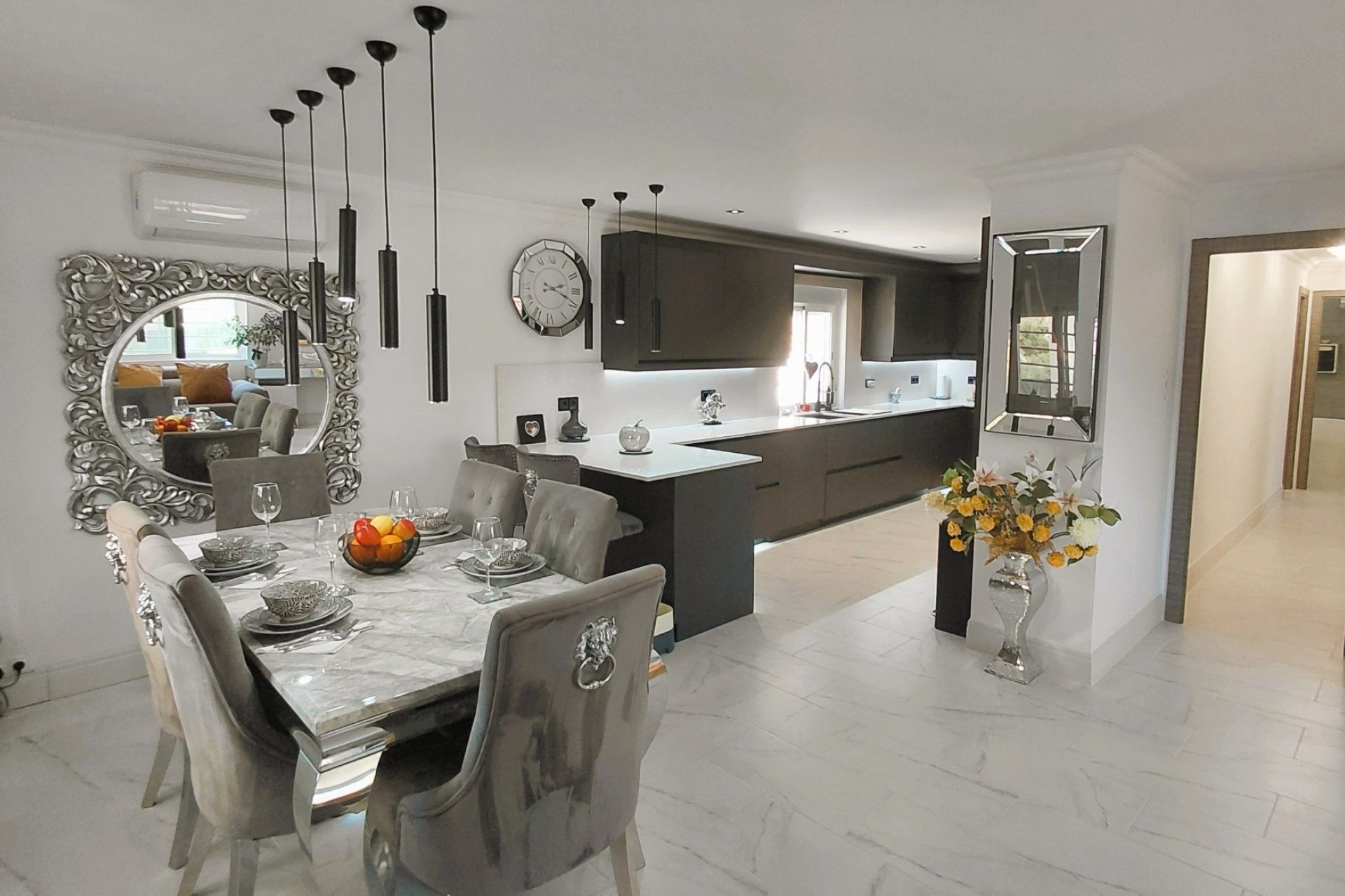 Resale - Villa - Crevillente