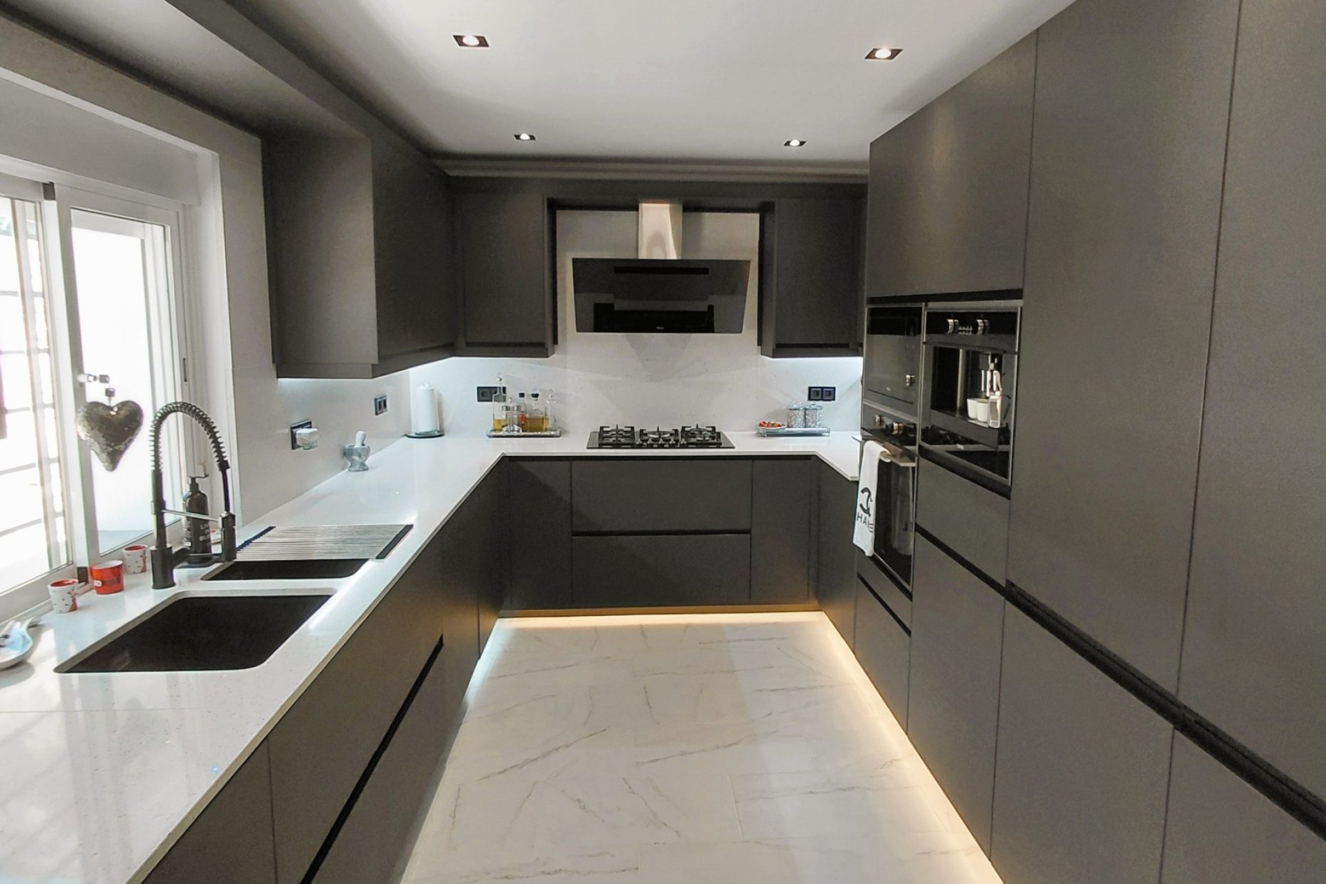 Resale - Villa - Crevillente