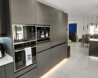 Resale - Villa - Crevillente