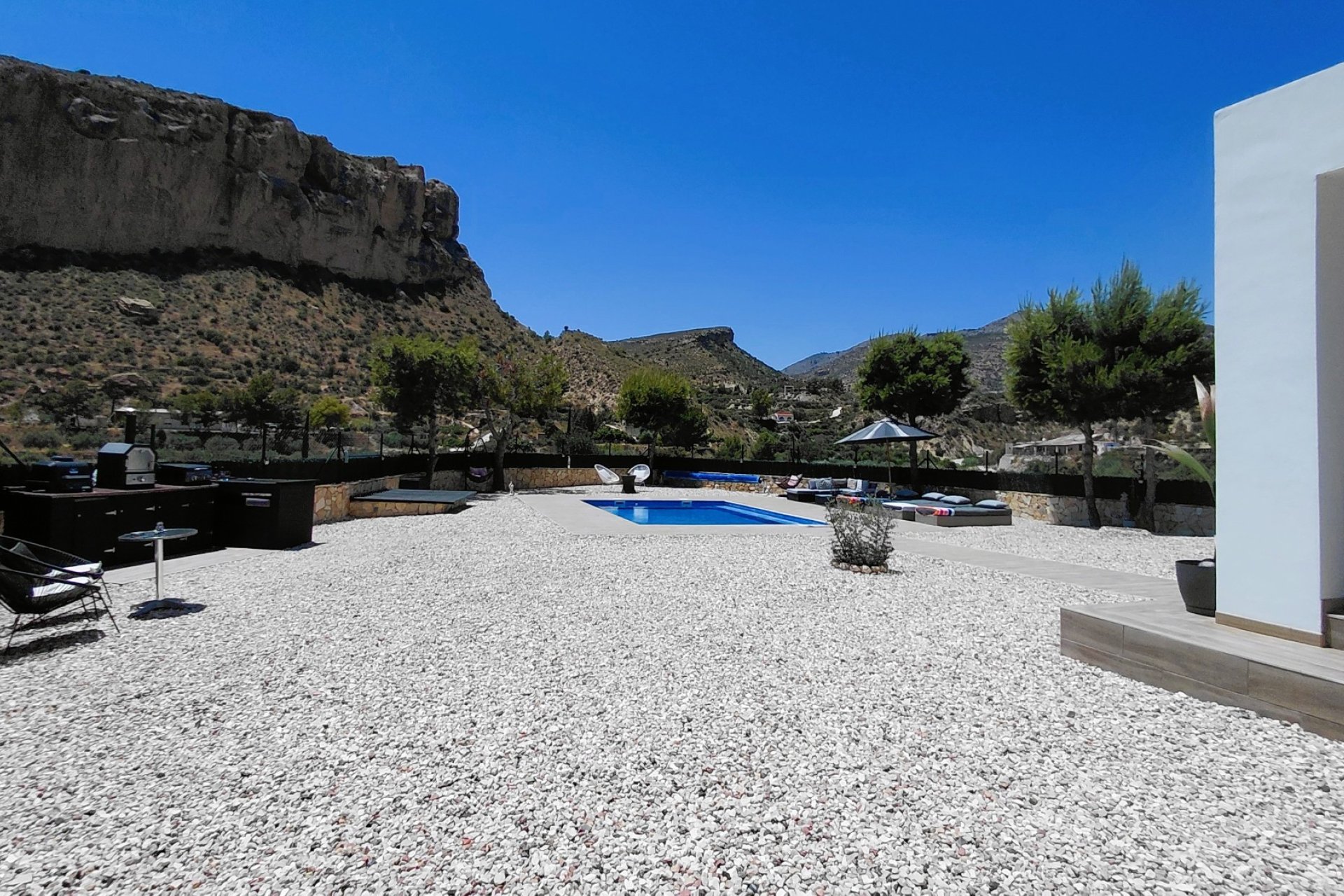 Resale - Villa - Crevillente