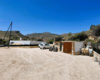 Resale - Villa - Crevillente