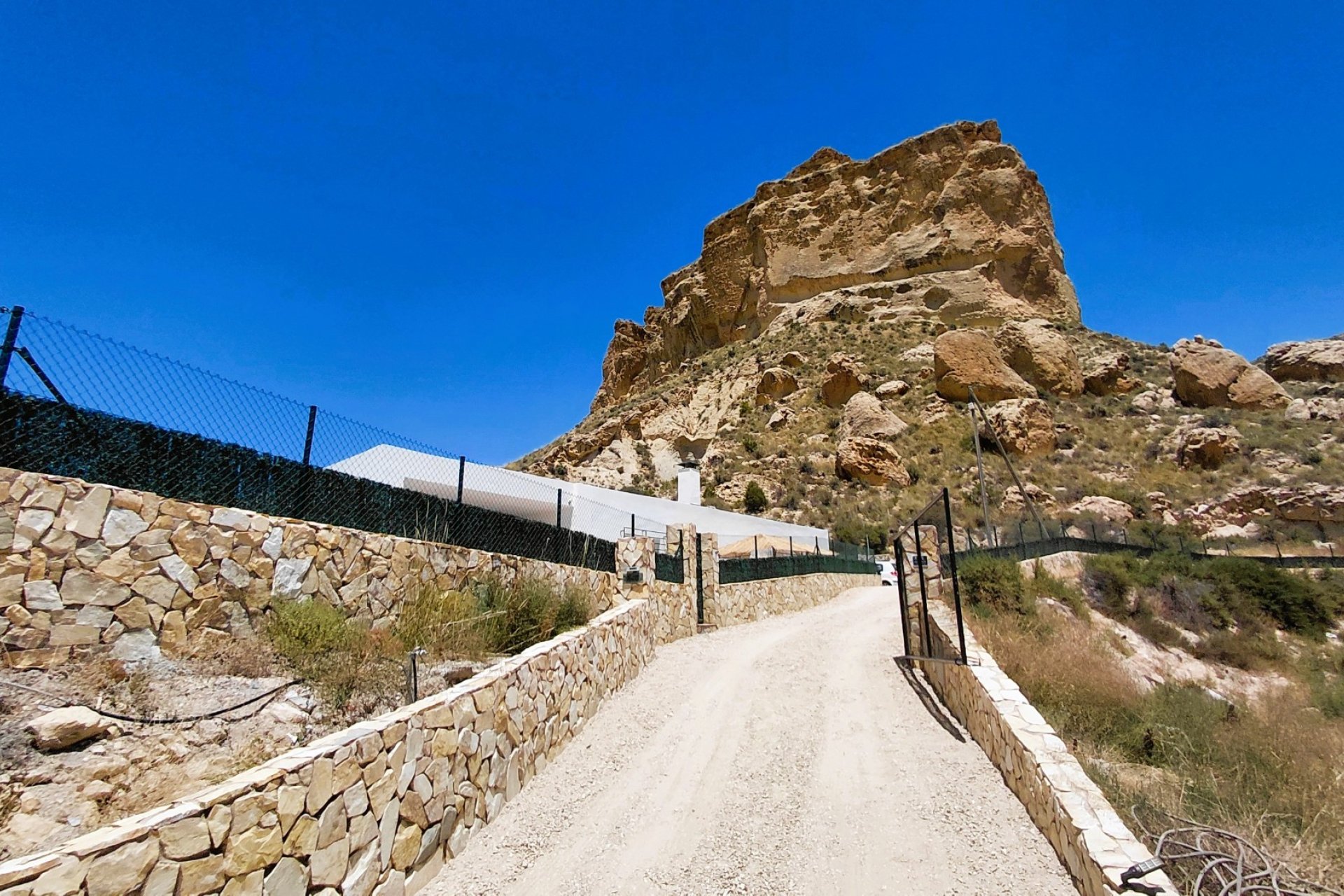 Resale - Villa - Crevillente