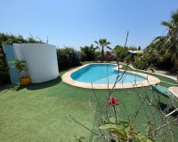 Resale - Villa - Daya Nueva