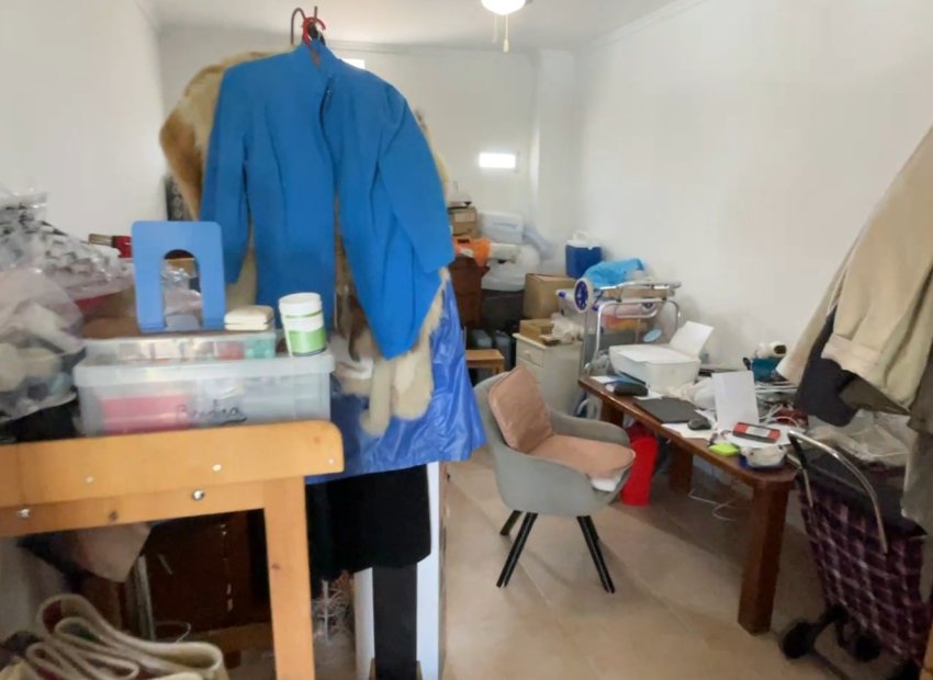 Resale - Villa - Daya Nueva