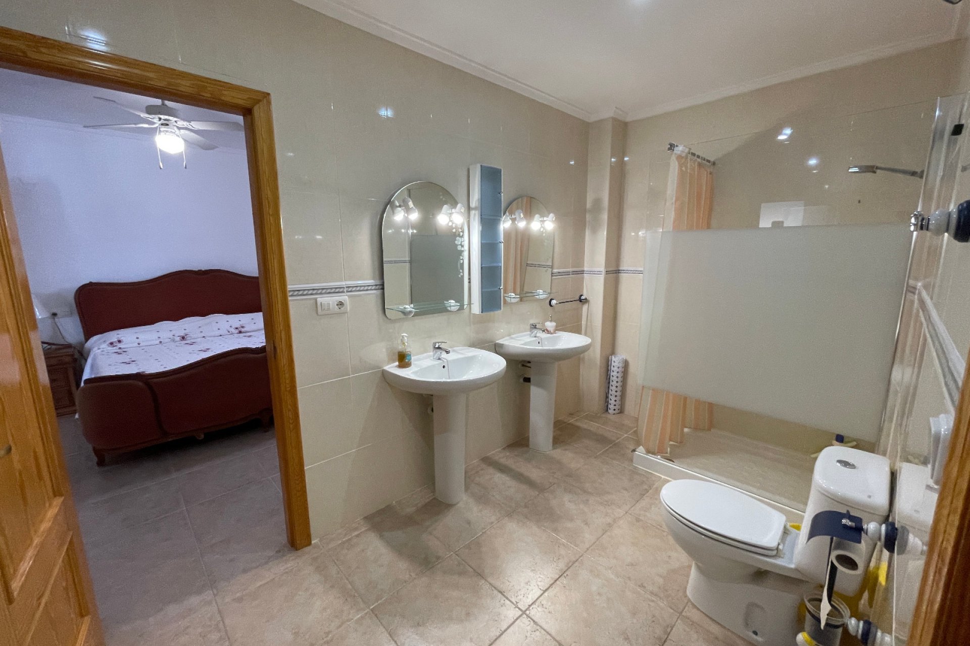 Resale - Villa - Daya Nueva