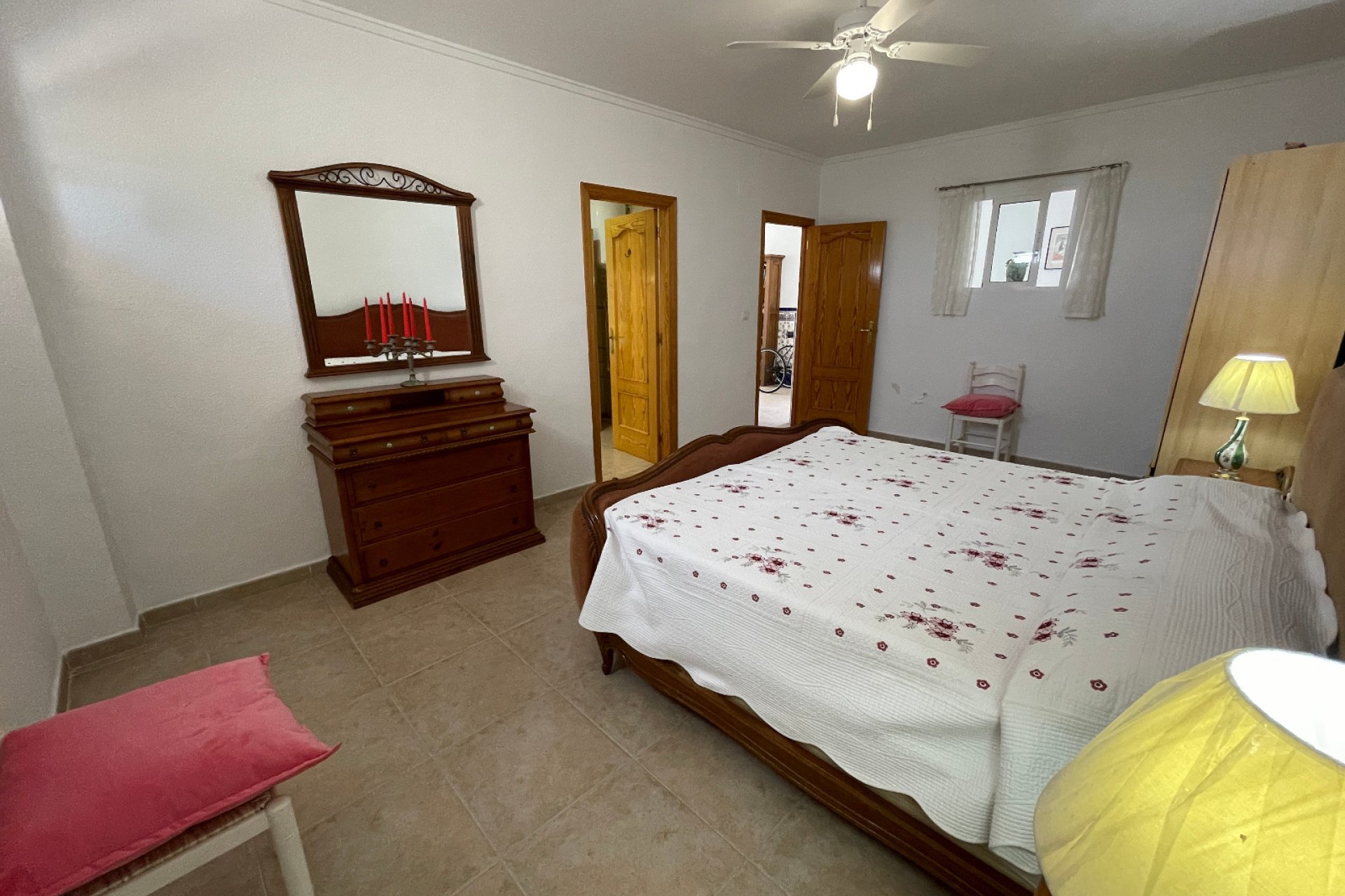 Resale - Villa - Daya Nueva