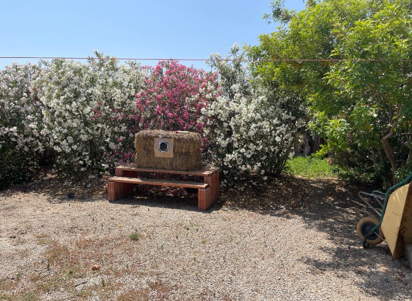 Resale - Villa - Daya Nueva