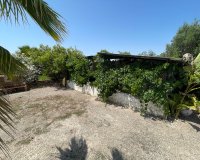 Resale - Villa - Daya Nueva