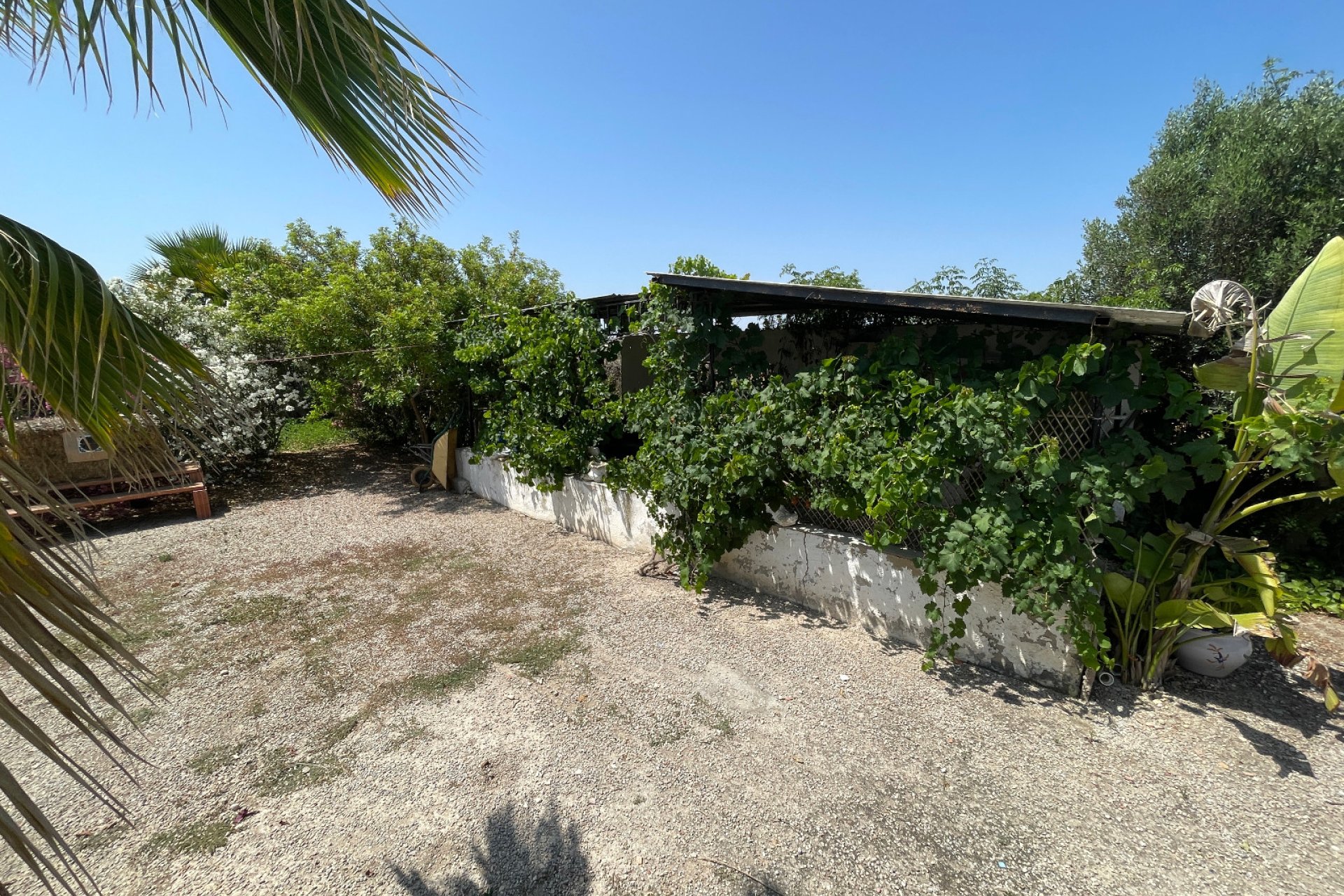 Resale - Villa - Daya Nueva