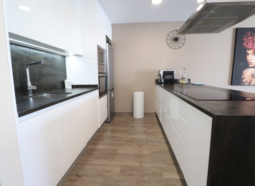 Resale - Villa - Daya Vieja - Daya Vieja - Town