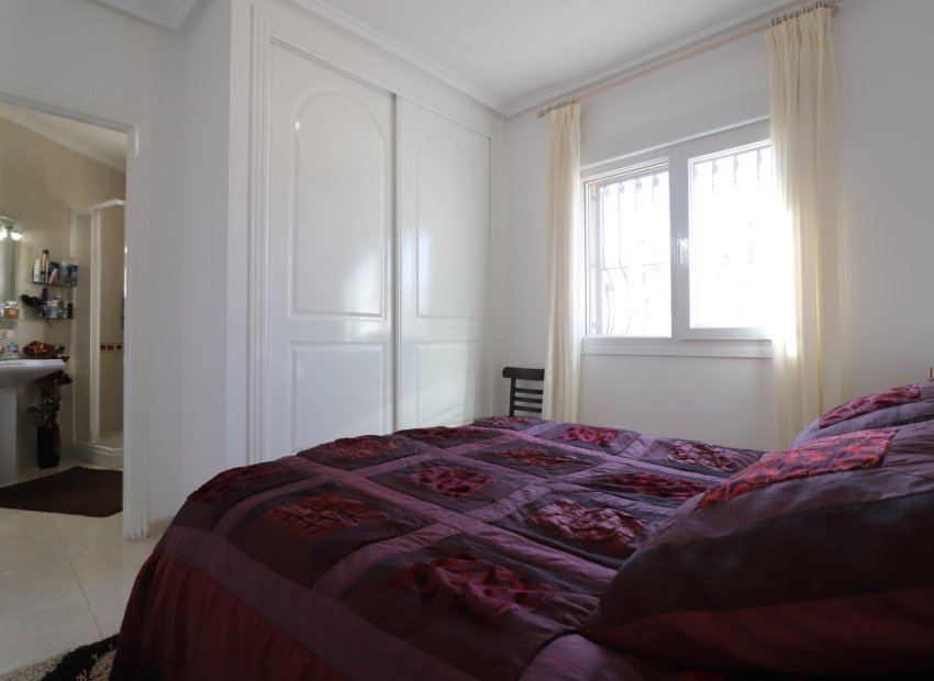 Resale - Villa (detached) - Benijofar - Monte Azul