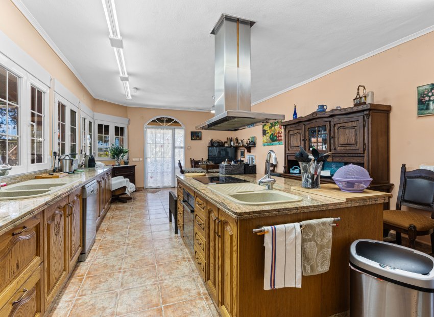 Resale - Villa - El Altet - San Francisco de Asis