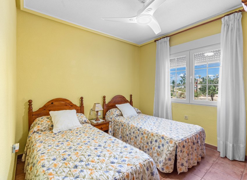 Resale - Villa - El Altet - San Francisco de Asis