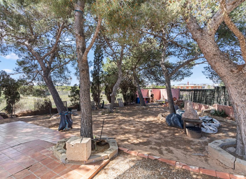 Resale - Villa - El Altet - San Francisco de Asis