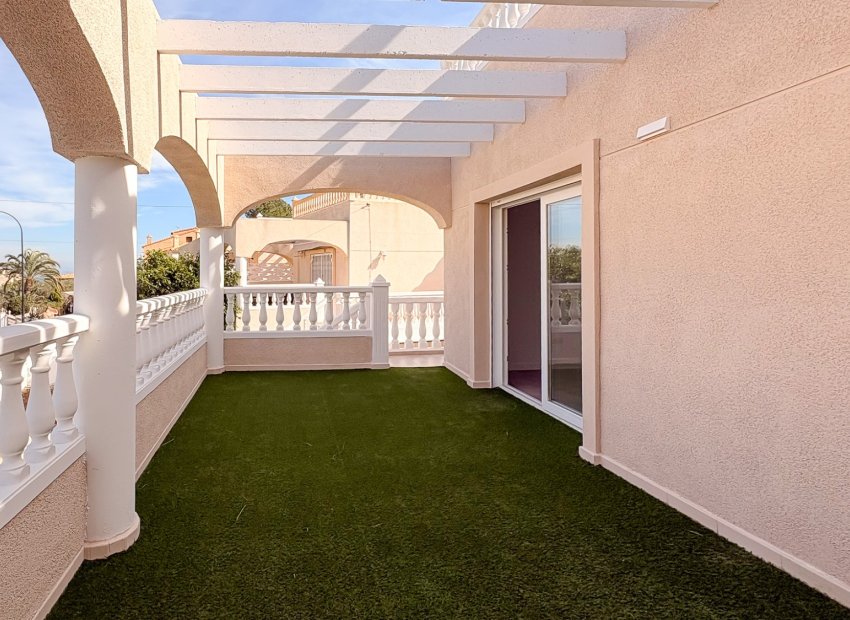 Resale - Villa - El Campello - Pueblo Acantilado - Venta Lanuza