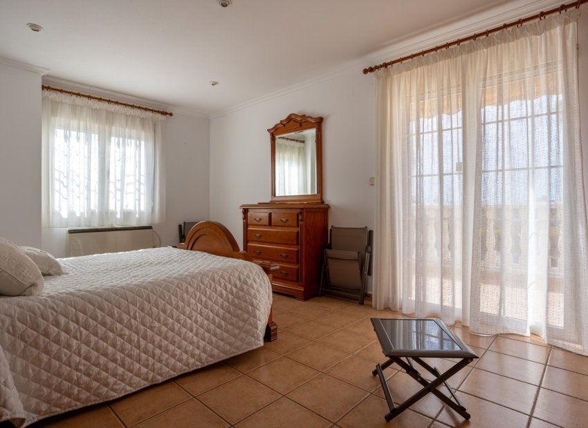 Resale - Villa - Elche - La Hoya