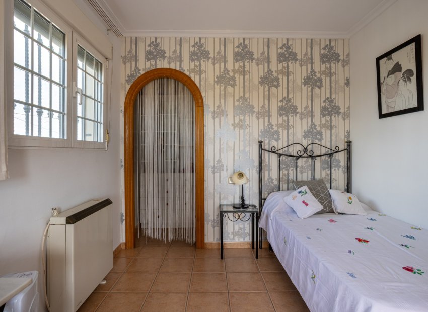 Resale - Villa - Elche - La Hoya