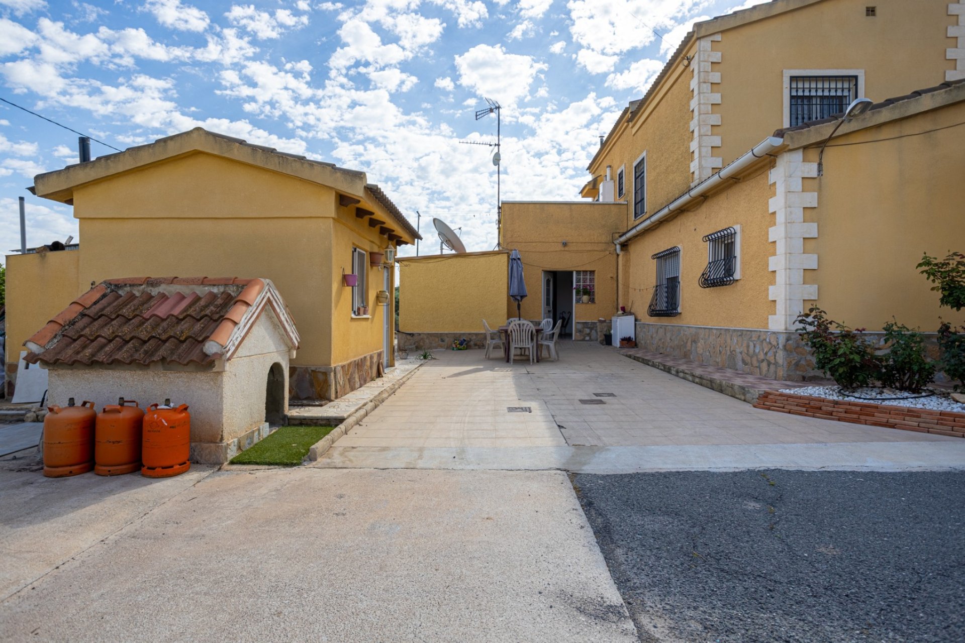 Resale - Villa - Elche - La Hoya