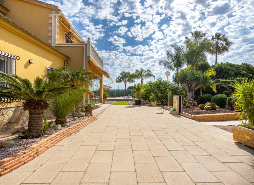 Resale - Villa - Elche - La Hoya