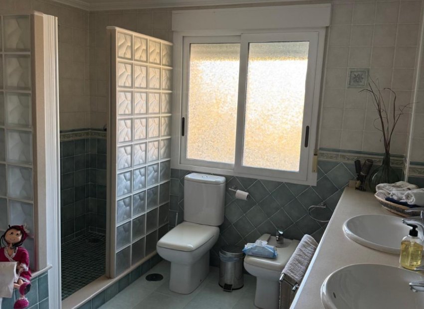 Resale - Villa - Elche - La Marina