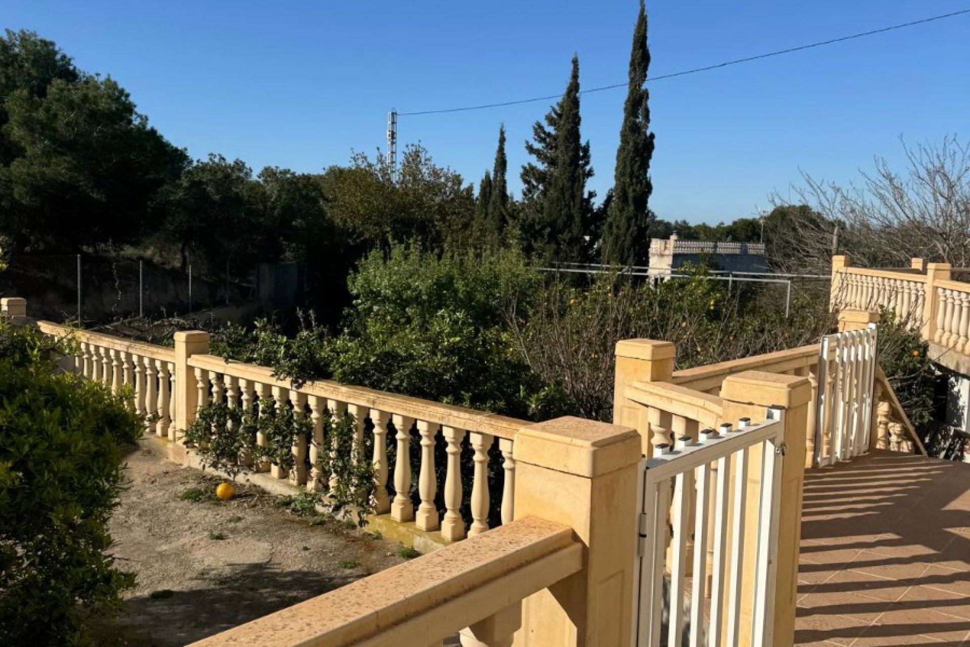 Resale - Villa - Elche - La Marina