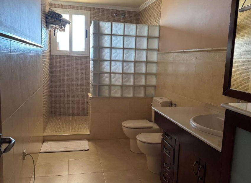 Resale - Villa - Elche - La Marina