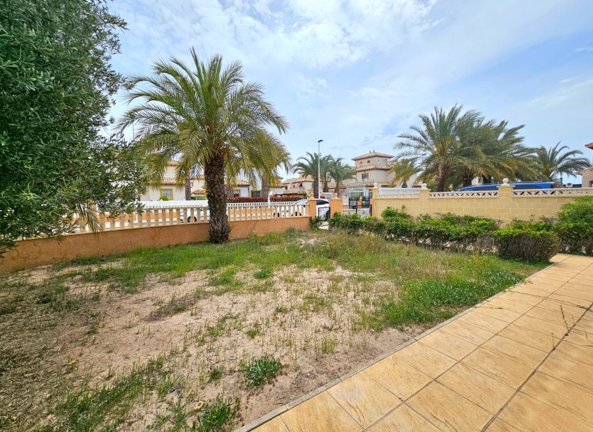 Resale - Villa - Elche - La Marina
