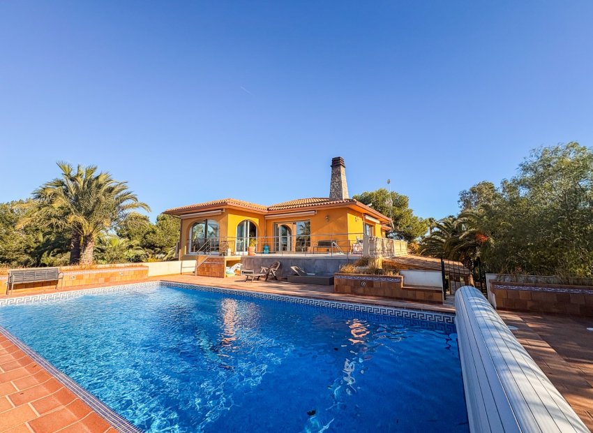Resale - Villa - Elche - Las Bayas