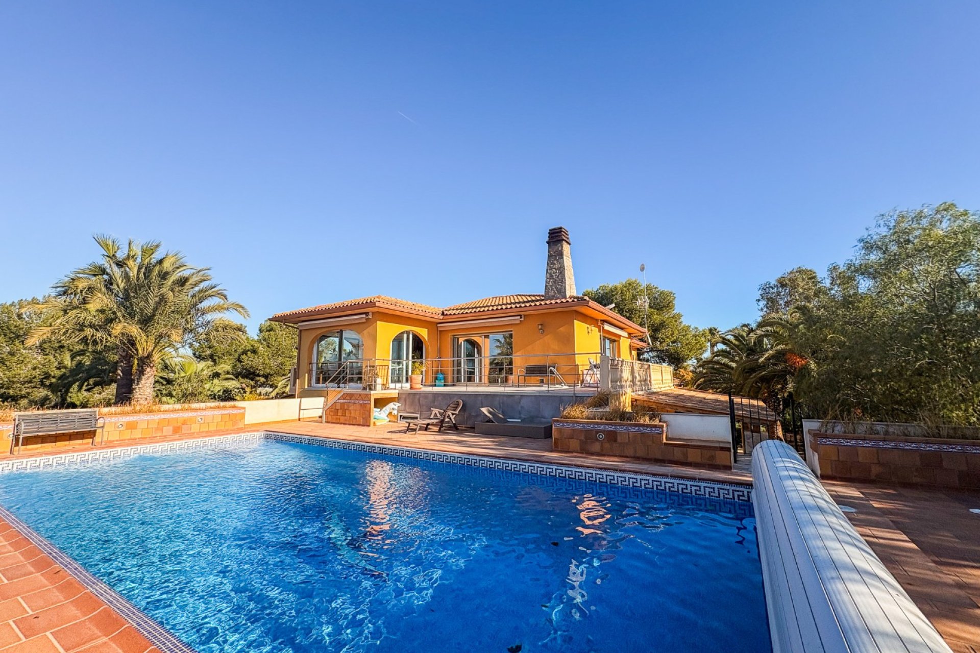 Resale - Villa - Elche - Las Bayas