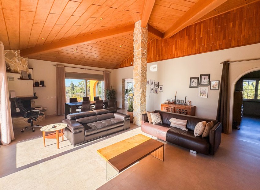 Resale - Villa - Elche - Las Bayas