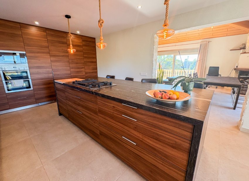 Resale - Villa - Elche - Las Bayas