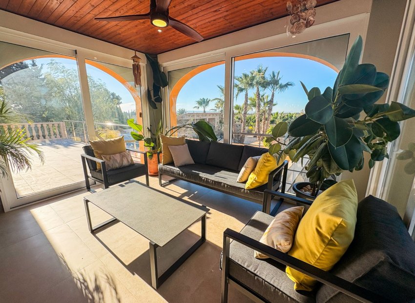 Resale - Villa - Elche - Las Bayas