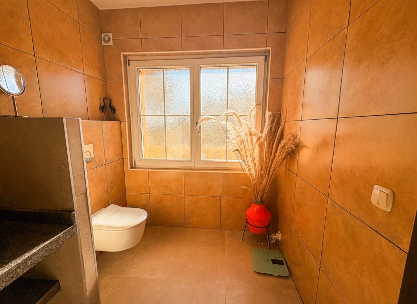 Resale - Villa - Elche - Las Bayas