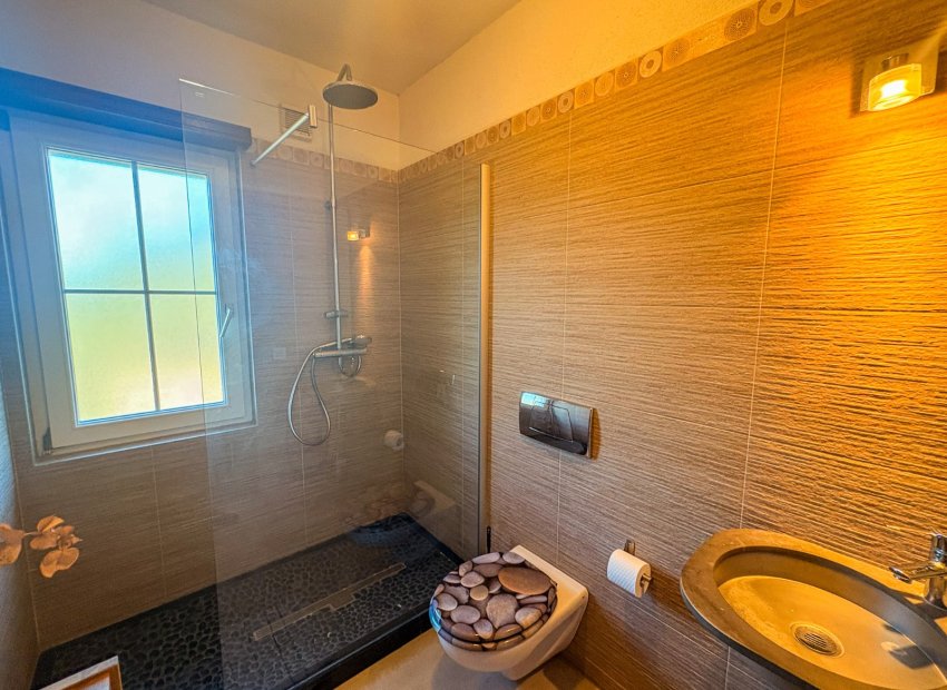 Resale - Villa - Elche - Las Bayas