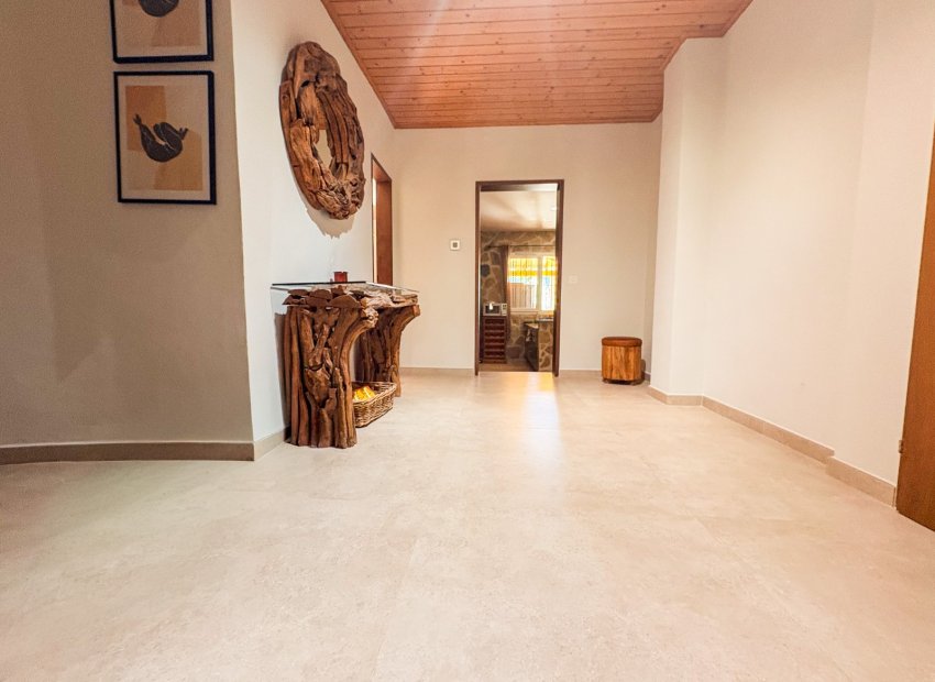 Resale - Villa - Elche - Las Bayas