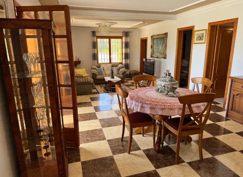 Resale - Villa - Elche - Valverde