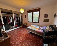 Resale - Villa - Elda