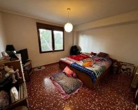 Resale - Villa - Elda