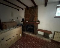 Resale - Villa - Elda
