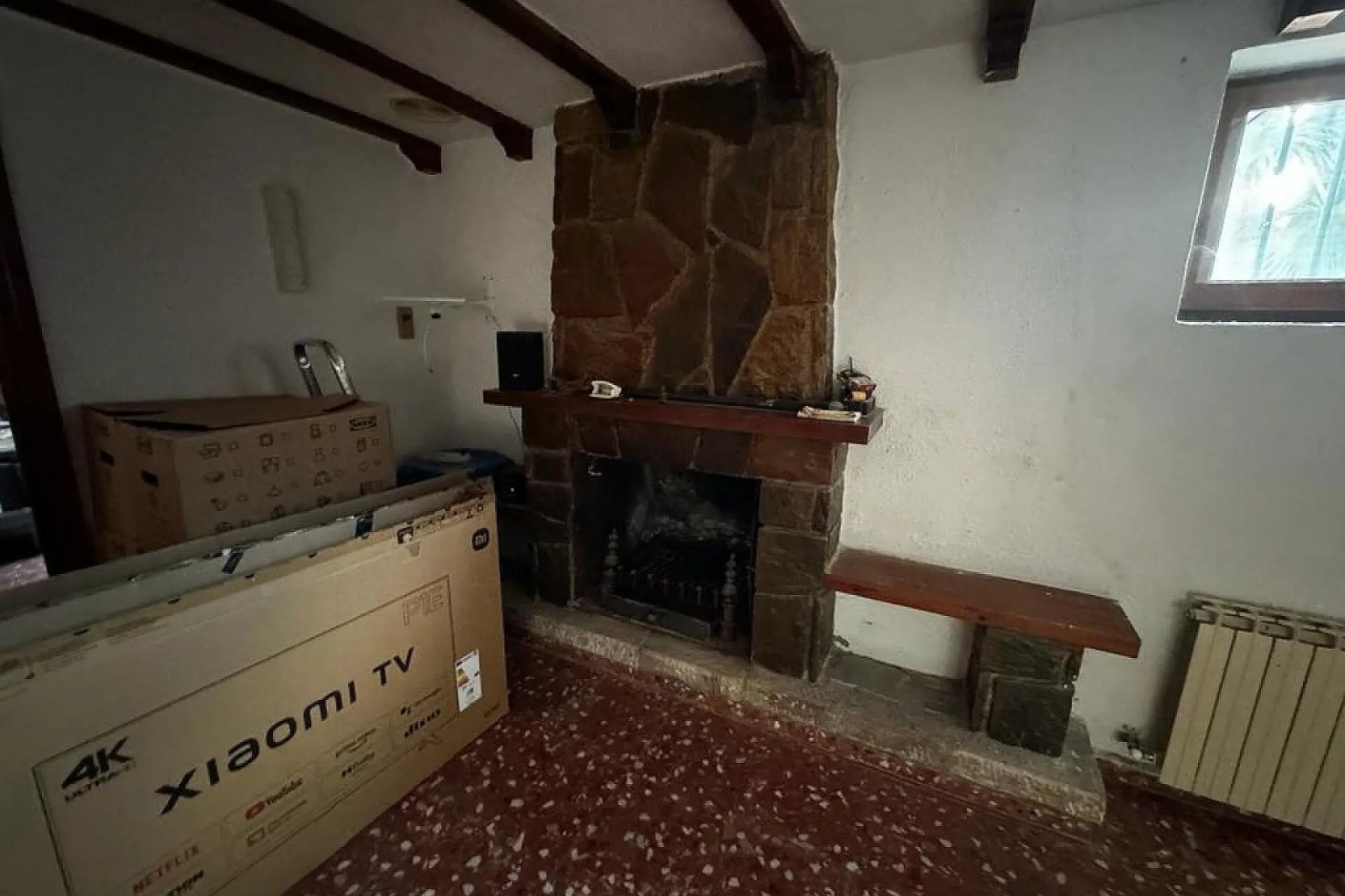 Resale - Villa - Elda