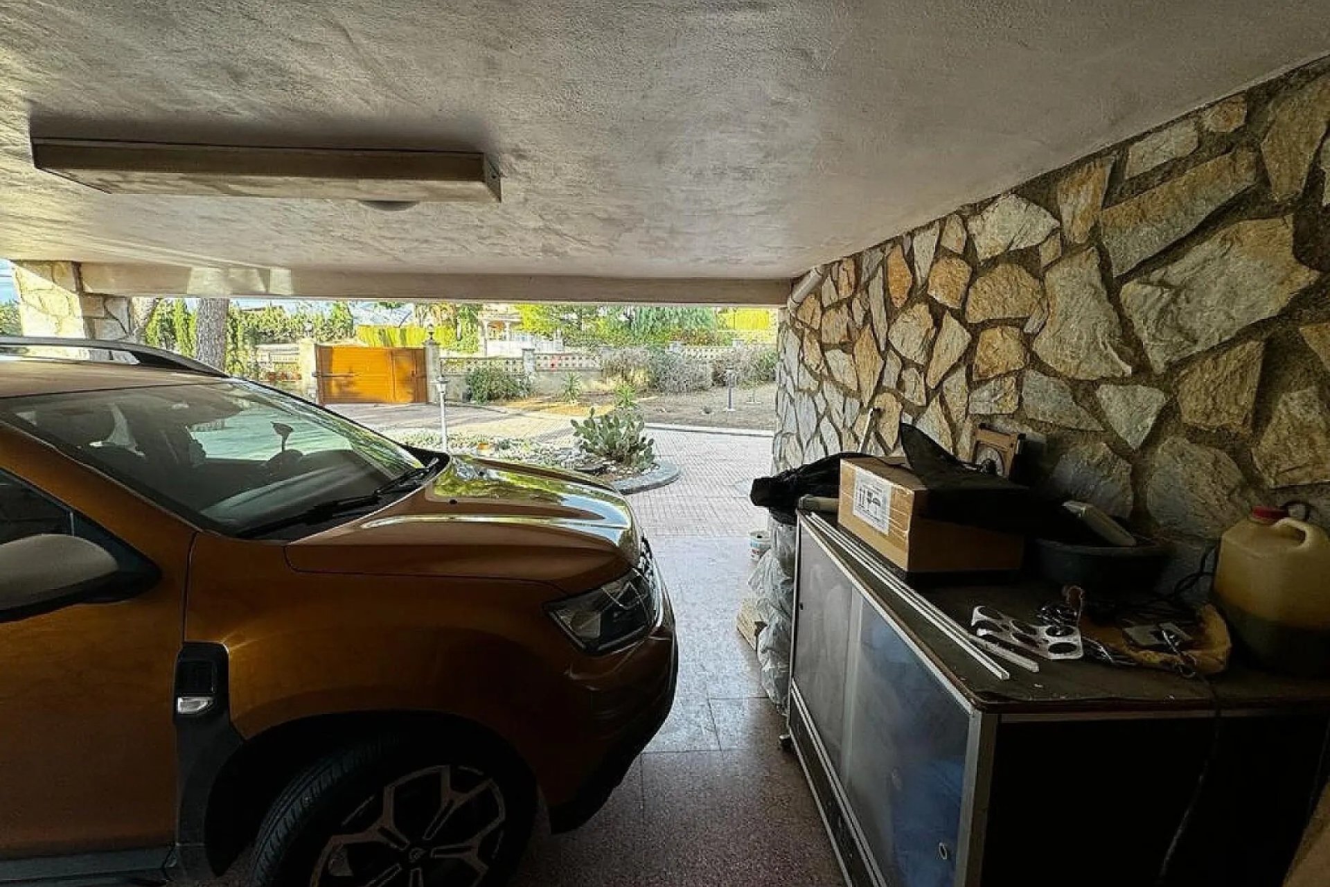 Resale - Villa - Elda