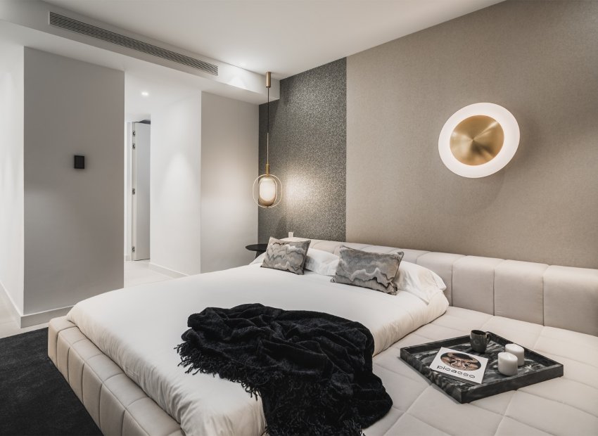 Resale - Villa - Estepoa - El Paraíso