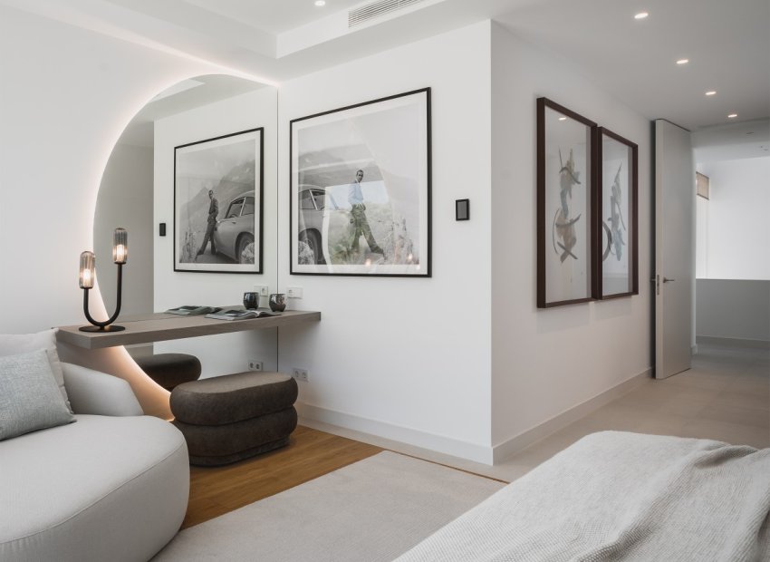 Resale - Villa - Estepoa - El Paraíso